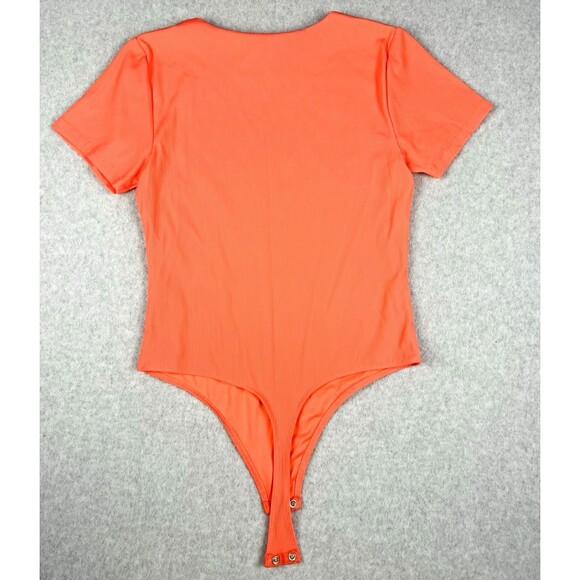 House of Harlow 1960 Bodysuit Womens Medium Coral Ribbed Button Stretch Comfort - Picture 2 of 12